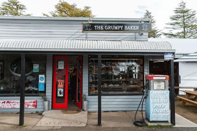 The Grumpy Baker