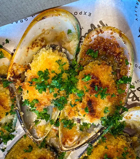 Mills Bay Mussels - Tasting Room & Eatery