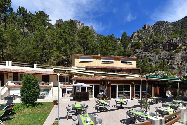 Hotel Arena Le Refuge