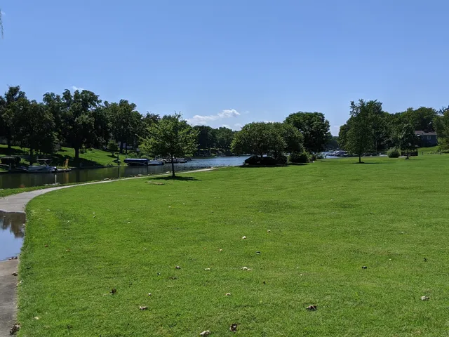 Lake Tapawingo Club House