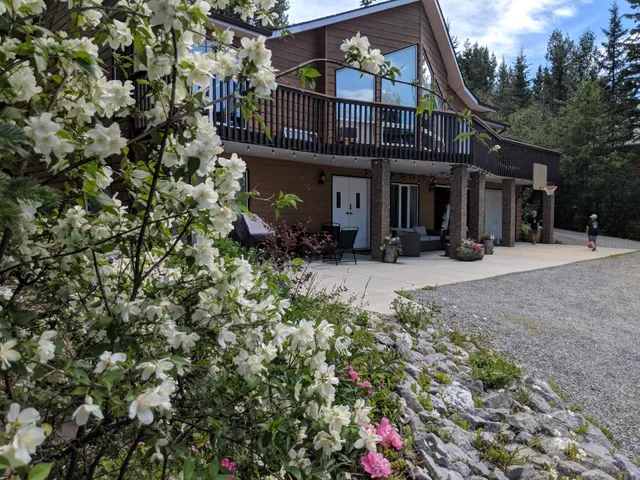 Folding Mountain B&B