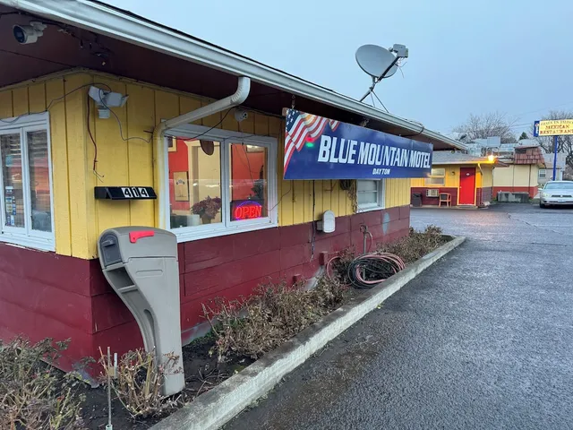 Blue Mountain Motel