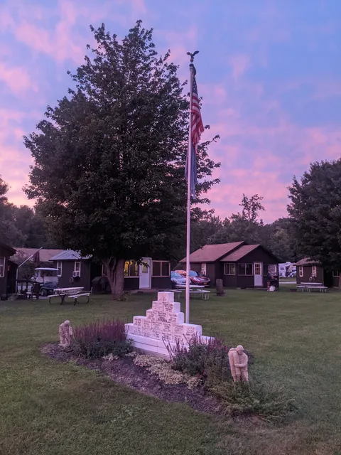Sportsman Campground and Cottages