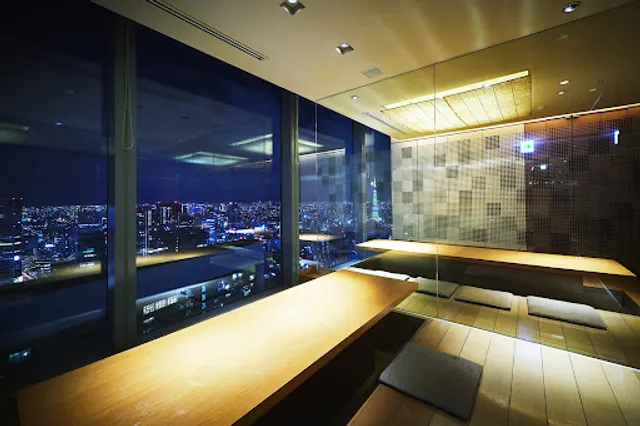 Dynamic Kitchen & Bar Hibiki Caretta Shiodome