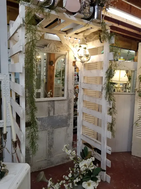 Apple Barrel Antiques