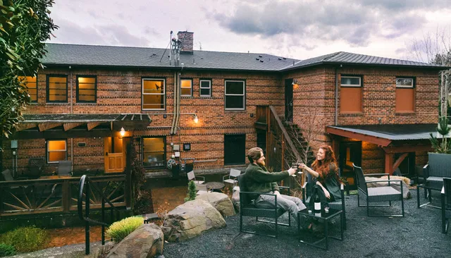 Inn of the White Salmon