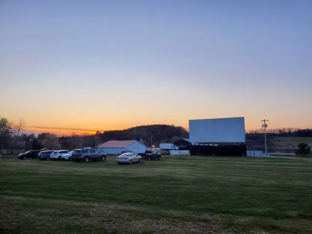 Ozoner 29 Twin Drive-In Theater