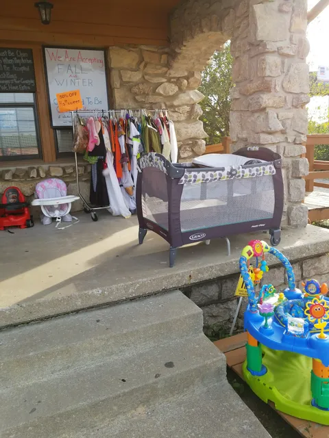 Persnickety Consignments