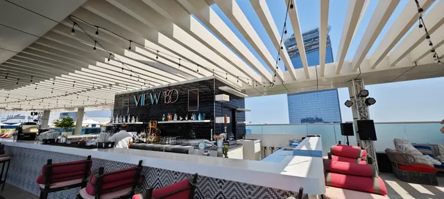 VIEW 180 Restaurant & Bar at NH Collection Dubai The Palm