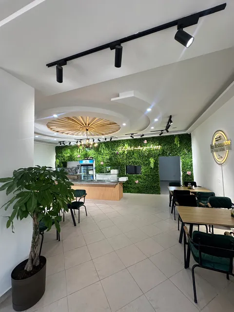 Rus Restaurant (Halal)