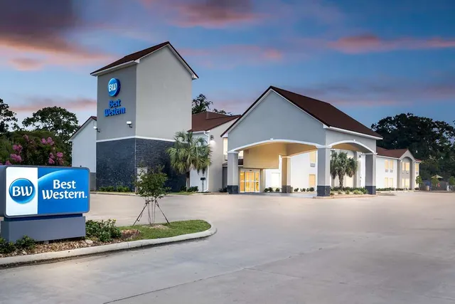 Best Western Acadia Hotel