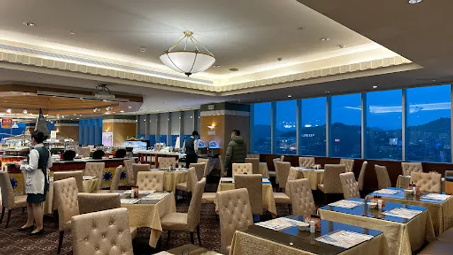 Evergreen Laurel Hotel, 18th Floor Cafe