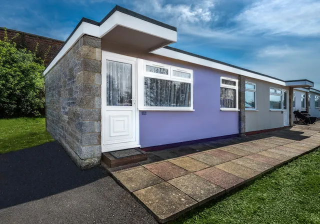 Sandown bay holiday chalet