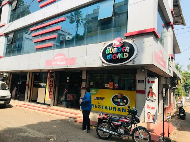PHS Burger World
