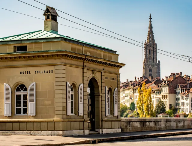 ZOLLHAUS - One Suite Hotel