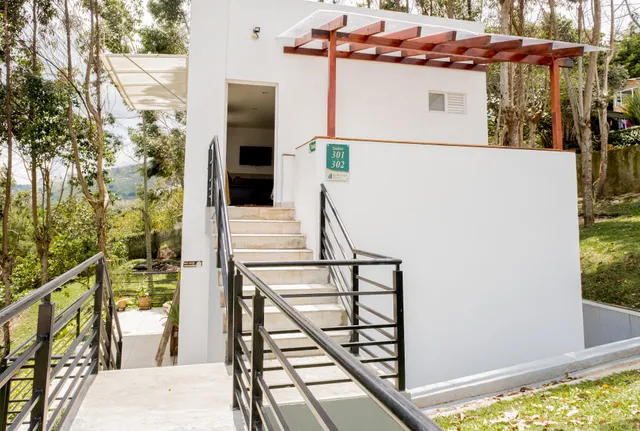 APARTAMENTOS BELLA LAGO CALIMA