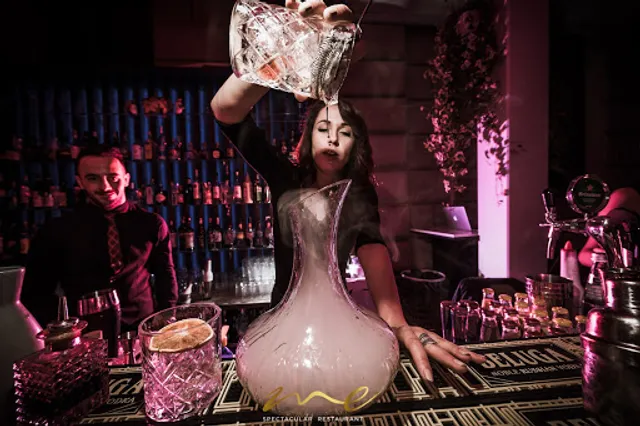 Me Spectacular Restaurant