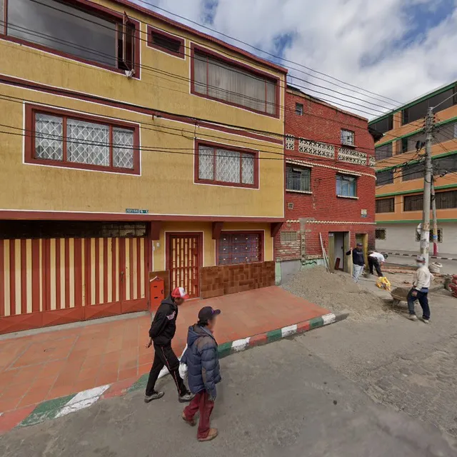 TOSTAO' Café & pan / Restrepo 17