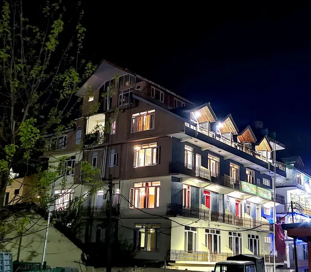 FabHotel Shandela - Hotel in Near Mall Road, Manali