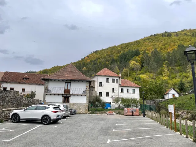 Alojamientos Rurales Apezarena