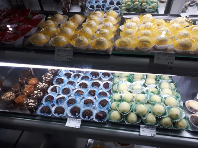 Massa Pura 2 Delicatessen