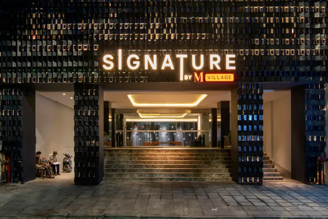 Signature by M Village Thợ Nhuộm