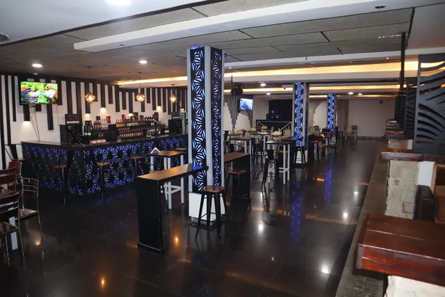 Ende bet bar & restaurant —— እንዴ ቤት ባርና ሬስቶራንት