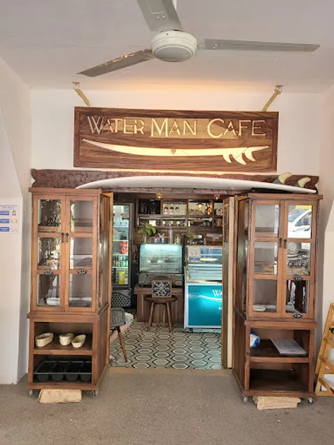 Water Man Cafe