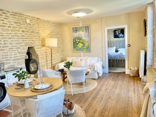 Stay In Beaune Vacation Rentals