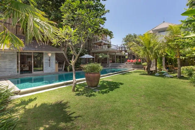 Jadine Bali Villa