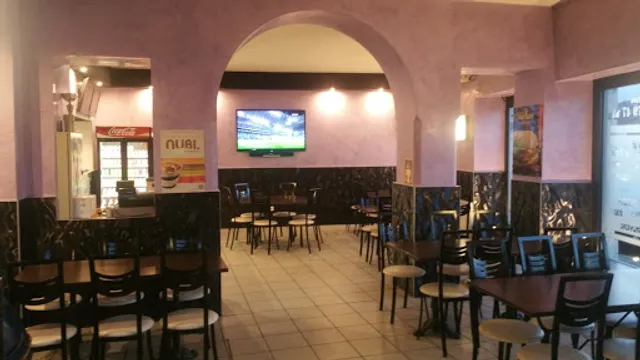 PIZZA PEPPONE BURGER Vienne