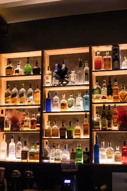 Klik | Coffee & Cocktail Bar