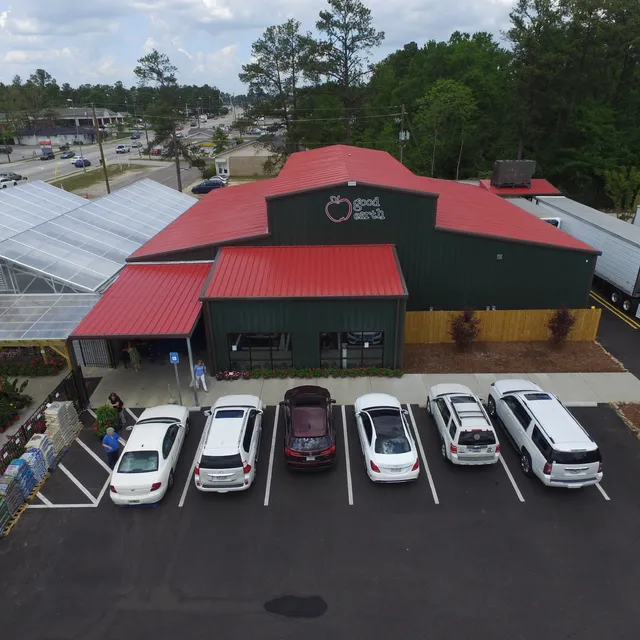 Good Earth Produce & Garden Center