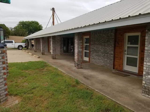 Yellow Rose Lodge LLC