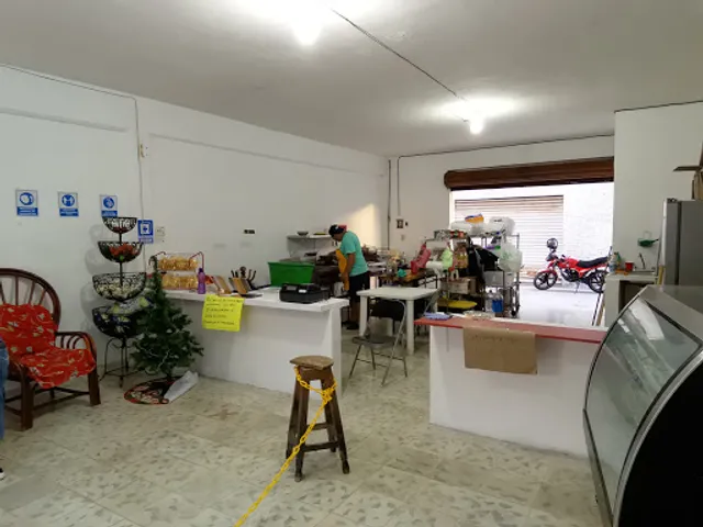 El Rincón Purépecha - Tortas de Pierna Brenda