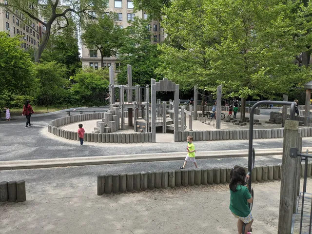 Tarr-Coyne Wild West Playground