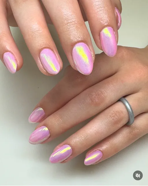 Sacre Bluu Salon Suites