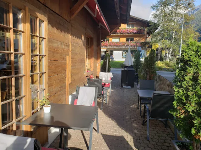 CAFE RESTAURANT AU VIEUX CHALET