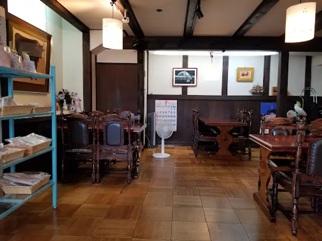 Caffeフローリアン