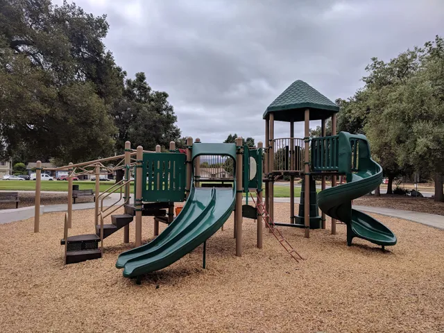 Thousand Oaks Park