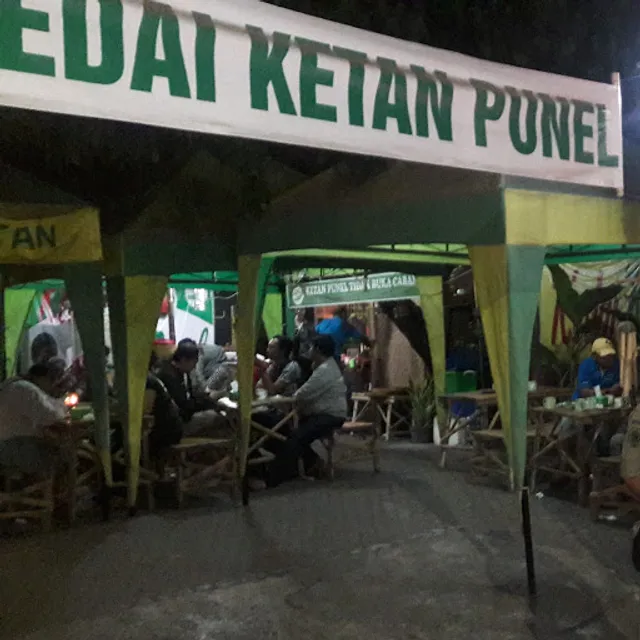 Kedai Ketan Punel Ahmad Yani Pusvetma