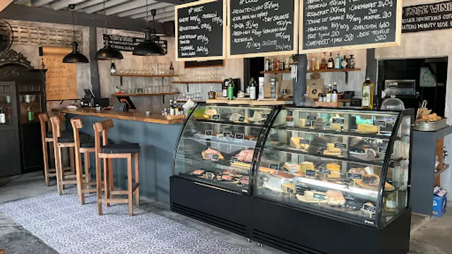 Karma Deli