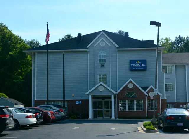 Microtel Inn & Suites by Wyndham Charlotte/Northlake