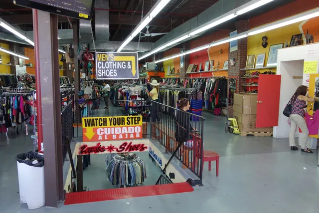 Le Point Value Thrift