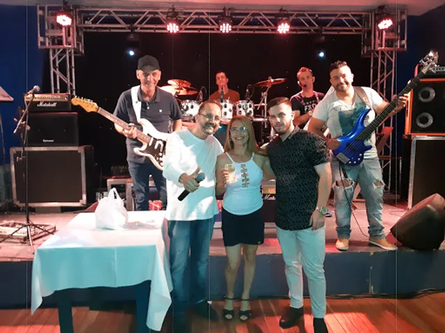 Bar & Bar Café Canoas