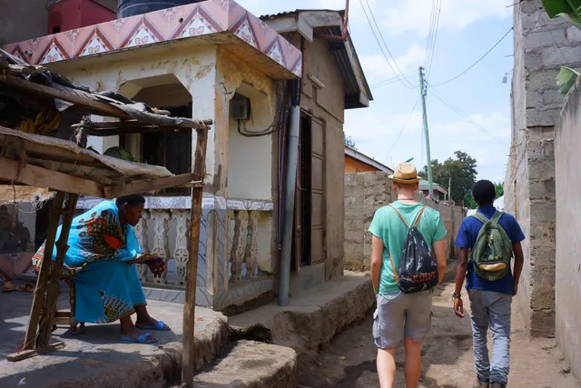 Safiri by Mazzola. Safari House & Backpacking