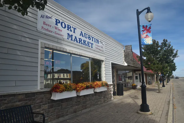 Port Austin Market (IGA)