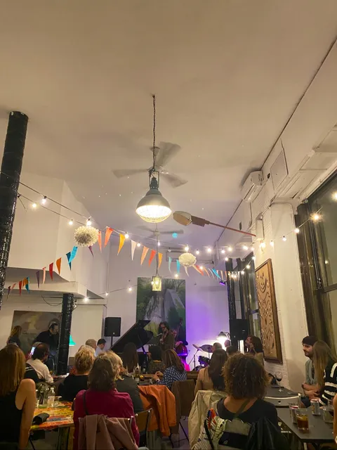 Gallo Rojo. Factoría de Creación.