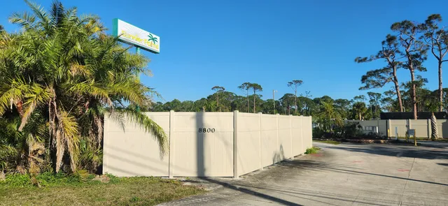 Sunnier Palms Nudist Park and Campground