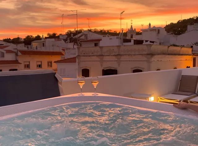 Zitur Alte Tradition Guest House